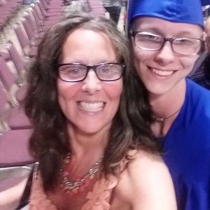 Meet your Posher, Stacey